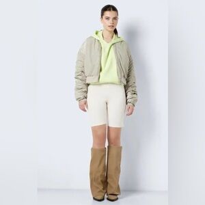 NOISY MAY Mae Rib High Waist Bike Shorts - Pearled Ivory